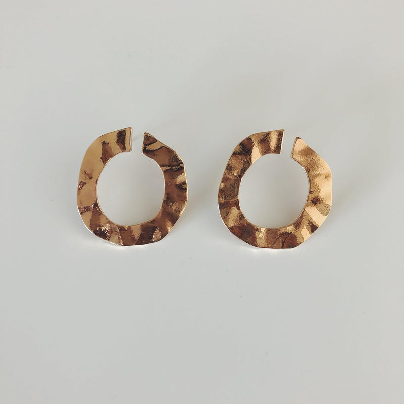 Textured Hoop Earrings In Gold
