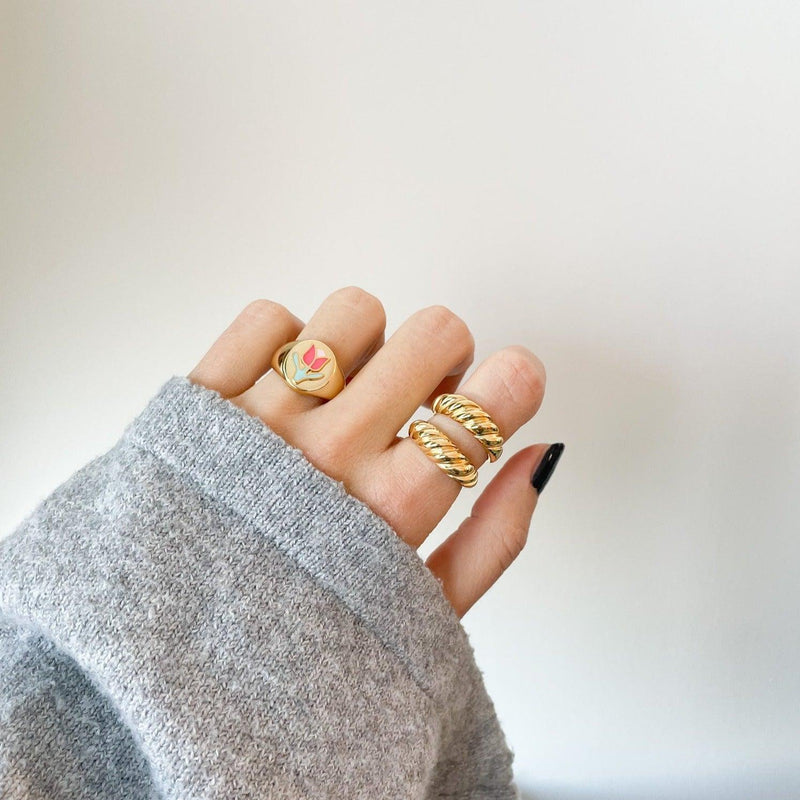 Gold Plated Ring with Twirl Pattern